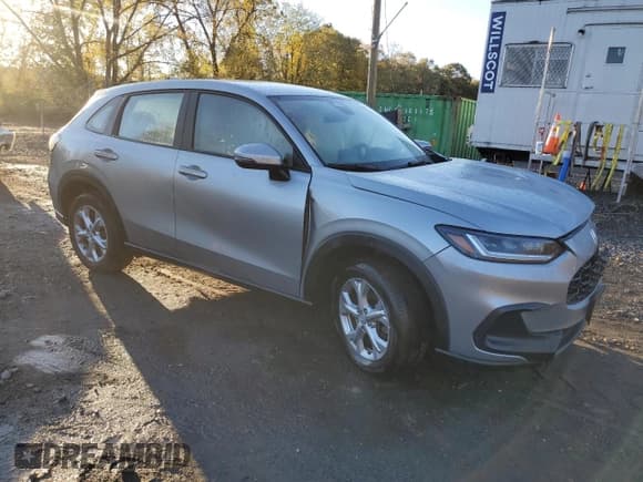 ✅ 2024 Honda HR-V LX • VIN: 3CZRZ2H34RM727718 • Лот: 87436975. Опубликован ранее на Copart с пробегом 17 358 миль. Бесплатный доступ к архиву аукционных продаж из США и подробный отчёт об истории автомобиля на DreamBid. Изображение 4.