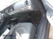 ✅ 2001 Ford Crown Victoria • VIN: 2FAFP71991X189879 • Lot: 42545324. Wystawiony na IAAI z przebiegiem 142 118 mil. Bezpłatny archiwum sprzedaży aukcyjnych z USA i szczegółowy raport historii pojazdu na DreamBid. Zdjęcie 5.