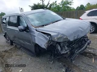 ✅ 2022 Chevrolet Suburban LT • VIN: 1GNSKCKT0NR296269 • Lot: 42190603. Listed on IAAI with 61,874 mi. Free auction sales archive from the USA and detailed vehicle history report at DreamBid. Image 1.