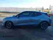 2020 Hyundai Veloster Turbo R-Spec z VIN KMHTH6AB5LU026515, wystawiony jako IAAI lot #43278624 z przebiegiem 48 888 mil mil oraz . Historia ofert i sprzedaży dostępna na DreamBid. Obrazek 14.