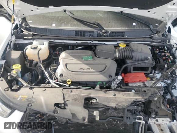 ✅ 2025 Chrysler Pacifica Select • VIN: 2C4RC1BG3SR502556 • Lot: 93856955. Wystawiony na Copart z przebiegiem 30 371 mil. Bezpłatny archiwum sprzedaży aukcyjnych z USA i szczegółowy raport historii pojazdu na DreamBid. Zdjęcie 12.