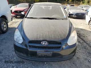 2010 Hyundai Accent GS z VIN KMHCM3AC0AU154712, wystawiony jako Copart lot #76775754 z przebiegiem 88 237 mil mil oraz Czysty tytuł • Clean title. Historia ofert i sprzedaży dostępna na DreamBid. Obrazek 5.