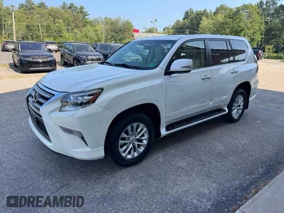 ✅ 2014 Lexus GX 460 • VIN: JTJBM7FXXE5081042 • Lot: 89896265. Wystawiony na Copart z przebiegiem 223 899 mil. Bezpłatny archiwum sprzedaży aukcyjnych z USA i szczegółowy raport historii pojazdu na DreamBid. Zdjęcie 2.