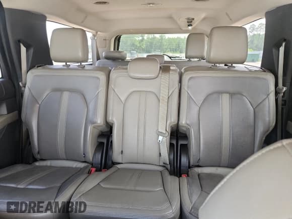 ✅ 2018 Ford Expedition Max Limited • VIN: 1FMJK1KT4JEA10705 • Лот: 63456345. Опубликован ранее на Copart с пробегом Не указан. Бесплатный доступ к архиву аукционных продаж из США и подробный отчёт об истории автомобиля на DreamBid. Изображение 10.