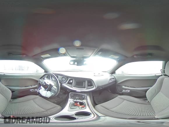 ✅ 2016 Dodge Challenger SXT Plus • VIN: 2C3CDZAG2GH149182 • Lot: 35986563. Wystawiony na Copart z przebiegiem 65 660 mil. Bezpłatny archiwum sprzedaży aukcyjnych z USA i szczegółowy raport historii pojazdu na DreamBid. Zdjęcie 13.