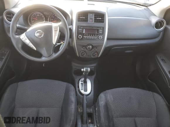 ✅ 2016 Nissan Versa SV • VIN: 3N1CN7AP8GL907047 • Lot: 89803105. Listed on Copart with 95,344 mi. Free auction sales archive from the USA and detailed vehicle history report at DreamBid. Image 8.