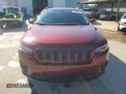 ✅ 2019 Jeep Cherokee Altitude • VIN: 1C4PJMLN8KD457614 • Lot: 90815205. Wystawiony na Copart z przebiegiem 19 285 mil. Bezpłatny archiwum sprzedaży aukcyjnych z USA i szczegółowy raport historii pojazdu na DreamBid. Zdjęcie 5.