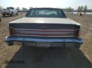 ✅ 1978 Lincoln Continental • VIN: 8Y82A800260 • Лот: 81602785. Опубликован ранее на Copart с пробегом 99 972 миль. Бесплатный доступ к архиву аукционных продаж из США и подробный отчёт об истории автомобиля на DreamBid. Изображение 6.