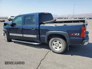 ✅ 2005 Chevrolet Silverado 1500 Z71 • VIN: 2GCEK13T851356381 • Лот: 68854844. Опубликован ранее на Copart с пробегом 172 306 миль. Бесплатный доступ к архиву аукционных продаж из США и подробный отчёт об истории автомобиля на DreamBid. Изображение 2.