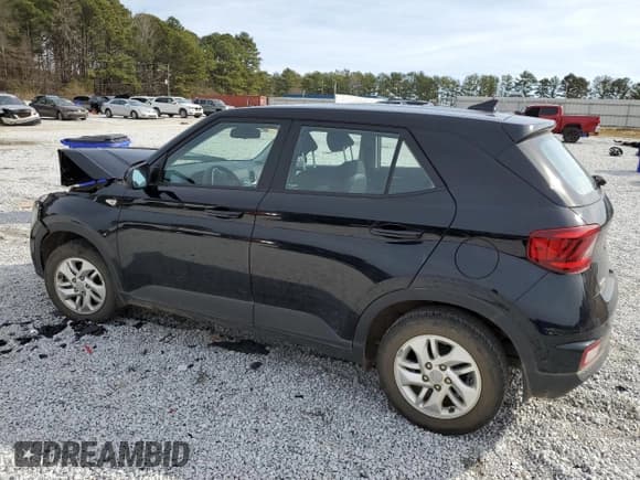✅ 2021 Hyundai Venue SE • VIN: KMHRB8A39MU075363 • Lot: 42988965. Listed on Copart with 64,176 mi. Free auction sales archive from the USA and detailed vehicle history report at DreamBid. Image 2.