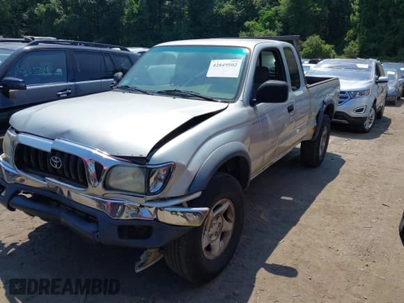 ✅ 2004 Toyota Tacoma • VIN: 5TEWN72N04Z415743 • Lot: 42849502. Wystawiony na IAAI z przebiegiem 319 850 mil. Bezpłatny archiwum sprzedaży aukcyjnych z USA i szczegółowy raport historii pojazdu na DreamBid. Zdjęcie 17.