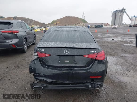 ✅ 2023 Mercedes-Benz C 300 • VIN: W1KAF4HB0PR087636 • Lot: 43035483. Wystawiony na IAAI z przebiegiem 14 288 mil. Bezpłatny archiwum sprzedaży aukcyjnych z USA i szczegółowy raport historii pojazdu na DreamBid. Zdjęcie 16.