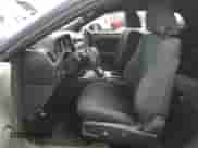 2012 Dodge Challenger SXT z VIN 2C3CDYAG3CH158140, wystawiony jako Copart lot #74021374 z przebiegiem Nie podano mil oraz Szkoda całkowita • Salvage title. Historia ofert i sprzedaży dostępna na DreamBid. Obrazek 7.