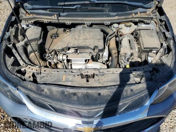 2019 Chevrolet Cruze LT z VIN 1G1BE5SMXK7136758, wystawiony jako Copart lot #82770765 z przebiegiem 132 017 mil mil oraz Szkoda całkowita • Salvage title. Historia ofert i sprzedaży dostępna na DreamBid. Obrazek 11.