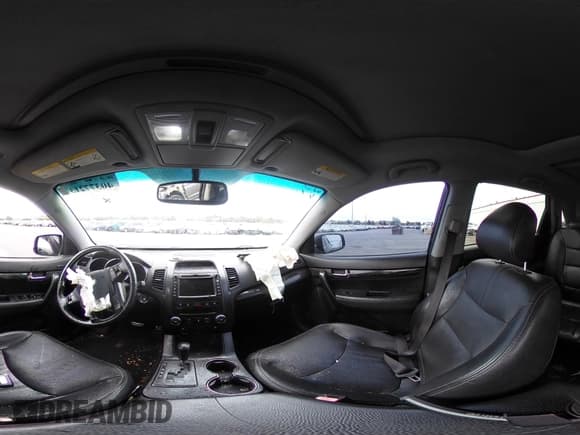 ✅ 2012 Kia Sorento SX • VIN: 5XYKWDA26CG192537 • Lot: 40377213. Listed on IAAI with 182,044 mi. Free auction sales archive from the USA and detailed vehicle history report at DreamBid. Image 18.