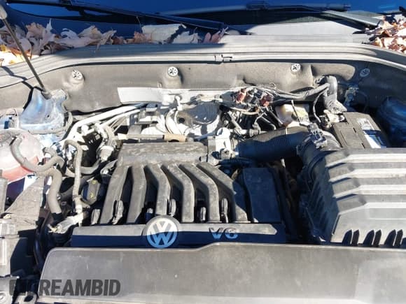 ✅ 2019 Volkswagen Atlas SE • VIN: 1V2UR2CA8KC581156 • Lot: 43691504. Listed on IAAI with 110,963 mi. Free auction sales archive from the USA and detailed vehicle history report at DreamBid. Image 10.