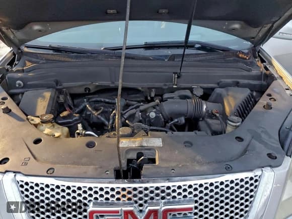 ✅ 2012 GMC Acadia Denali • VIN: 1GKKVTED8CJ348137 • Лот: 95756825. Опубликован ранее на Copart с пробегом 139 566 миль. Бесплатный доступ к архиву аукционных продаж из США и подробный отчёт об истории автомобиля на DreamBid. Изображение 12.