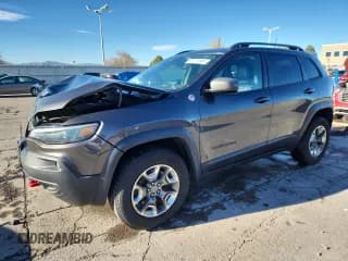 ✅ 2019 Jeep Cherokee Trailhawk • VIN: 1C4PJMBX3KD394635 • Lot: 90717945. Listed on Copart with 82,893 mi. Free auction sales archive from the USA and detailed vehicle history report at DreamBid. Image 1.