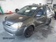 ✅ 2003 Toyota ECHO • VIN: JTDBT123830289162 • Лот: 42881447. Опубликован ранее на IAAI с пробегом 132 285 миль. Бесплатный доступ к архиву аукционных продаж из США и подробный отчёт об истории автомобиля на DreamBid. Изображение 17.