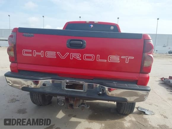 ✅ 2003 Chevrolet Silverado 2500HD LS • VIN: 1GCHC29U13E267828 • Lot: 42712108. Listed on IAAI with 217,111 mi. Free auction sales archive from the USA and detailed vehicle history report at DreamBid. Image 17.