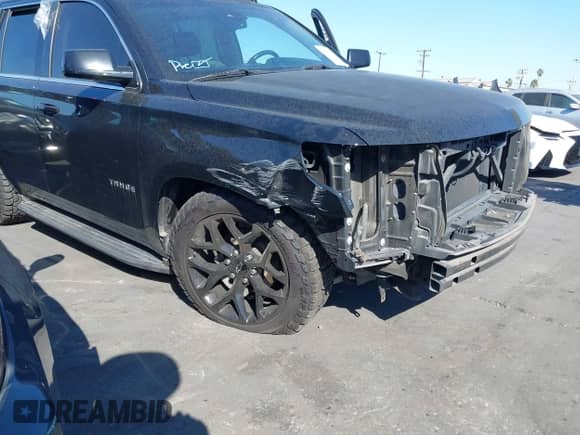 2016 Chevrolet Tahoe LT with VIN 1GNSCBKC1GR372768, listed as a IAAI auction lot 43547699 with 87,897 mi miles and . Bid and sale history available at DreamBid. Image 6.