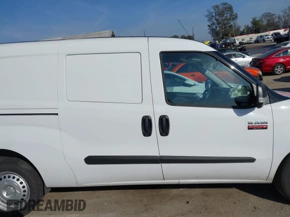 ✅ 2022 Ram ProMaster City Passenger • VIN: ZFBHRFAB8N6Y72042 • Лот: 41599076. Опубликован ранее на IAAI с пробегом 38 473 миль. Бесплатный доступ к архиву аукционных продаж из США и подробный отчёт об истории автомобиля на DreamBid. Изображение 13.