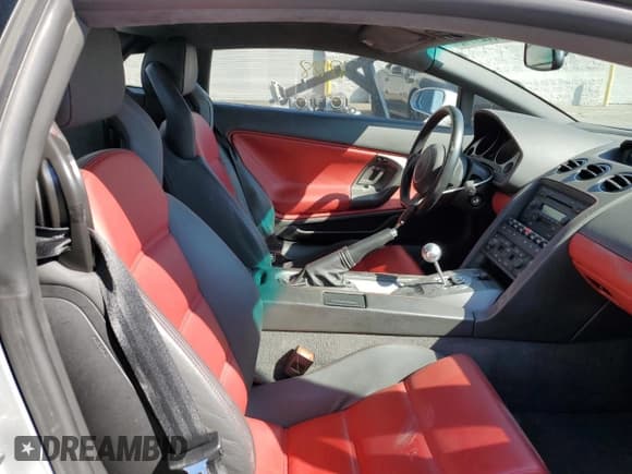 ✅ 2004 Lamborghini Gallardo • VIN: ZHWGU11M94LA01754 • Lot: 67935984. Wystawiony na Copart z przebiegiem 17 188 mil. Bezpłatny archiwum sprzedaży aukcyjnych z USA i szczegółowy raport historii pojazdu na DreamBid. Zdjęcie 5.