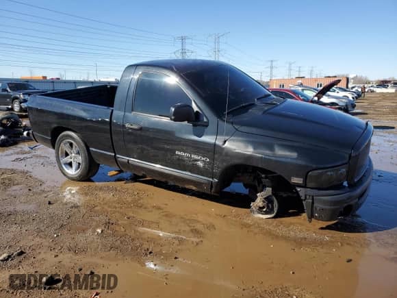 2005 Dodge 1500 SLT z VIN 1D7HA16D25J535578, wystawiony jako Copart lot #49976875 z przebiegiem 126 139 mil mil oraz Szkoda całkowita • Salvage title. Historia ofert i sprzedaży dostępna na DreamBid. Obrazek 4.