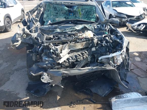 ✅ 2019 Jeep Cherokee Altitude • VIN: 1C4PJLLX8KD343253 • Lot: 42443842. Wystawiony na IAAI z przebiegiem Nie podano. Bezpłatny archiwum sprzedaży aukcyjnych z USA i szczegółowy raport historii pojazdu na DreamBid. Zdjęcie 12.