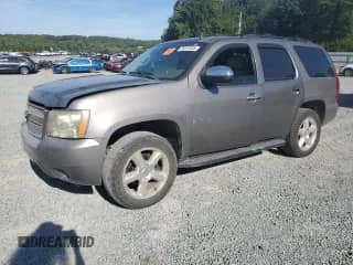 2008 Chevrolet Tahoe 3LT с VIN 1GNFK13088J221221, выставлен на аукционе Copart как лот 70578135 с пробегом 226 060 миль миль и Списание • Salvage title. История ставок и продаж доступна на DreamBid. Изображение 1.