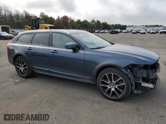 ✅ 2019 Volvo V90 • VIN: YV4A22NL9K1083953 • Lot: 65525484. Wystawiony na Copart z przebiegiem 81 759 mil. Bezpłatny archiwum sprzedaży aukcyjnych z USA i szczegółowy raport historii pojazdu na DreamBid. Zdjęcie 4.