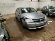 ✅ 2009 Dodge Avenger SE • VIN: 1B3LC46B99N562503 • Lot: 42949545. Wystawiony na Copart z przebiegiem 126 504 mil. Bezpłatny archiwum sprzedaży aukcyjnych z USA i szczegółowy raport historii pojazdu na DreamBid. Zdjęcie 10.