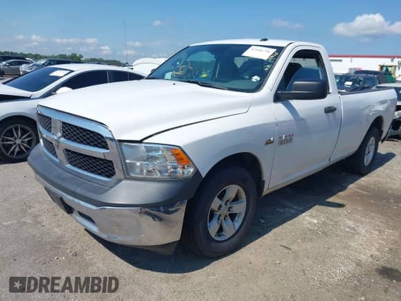 2016 Ram 1500 Tradesman z VIN 3C6JR6DT6GG255959, wystawiony jako IAAI lot #42646756 z przebiegiem 206 852 mil mil oraz . Historia ofert i sprzedaży dostępna na DreamBid. Obrazek 2.