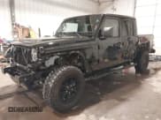 ✅ 2022 Jeep Gladiator Willys Sport • VIN: 1C6HJTAG2NL163338 • Lot: 41273645. Wystawiony na IAAI z przebiegiem 14 031 mil. Bezpłatny archiwum sprzedaży aukcyjnych z USA i szczegółowy raport historii pojazdu na DreamBid. Zdjęcie 19.