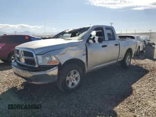 ✅ 2010 Dodge 1500 SLT • VIN: 1D7RV1GT8AS187238 • Лот: 72088534. Опубликован ранее на Copart с пробегом 147 901 миль. Бесплатный доступ к архиву аукционных продаж из США и подробный отчёт об истории автомобиля на DreamBid. Изображение 1.