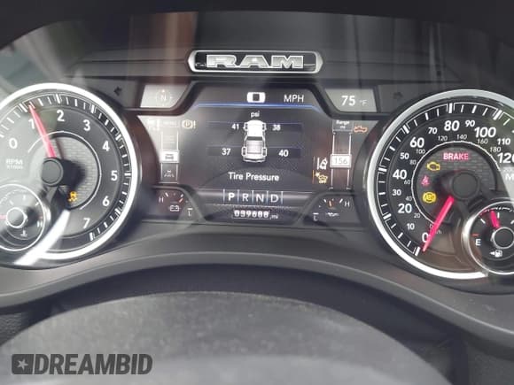 ✅ 2021 Ram 1500 Laramie • VIN: 1C6RREJT1MN709653 • Lot: 41951192. Listed on IAAI with 39,688 mi. Free auction sales archive from the USA and detailed vehicle history report at DreamBid. Image 7.