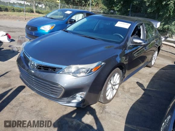 ✅ 2013 Toyota Avalon XLE • VIN: 4T1BK1EB5DU050907 • Lot: 43140320. Wystawiony na IAAI z przebiegiem 88 176 mil. Bezpłatny archiwum sprzedaży aukcyjnych z USA i szczegółowy raport historii pojazdu na DreamBid. Zdjęcie 2.