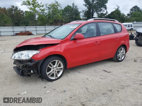 ✅ 2011 Hyundai Elantra SE • VIN: KMHDC8AE4BU093310 • Lot: 67741835. Listed on Copart with 80,464 mi. Free auction sales archive from the USA and detailed vehicle history report at DreamBid. Image 1.