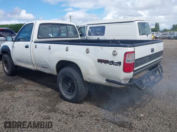 ✅ 1993 Toyota T100 • VIN: JT4VD20C1P0010434 • Lot: 42270410. Listed on IAAI with 263,632 mi. Free auction sales archive from the USA and detailed vehicle history report at DreamBid. Image 3.