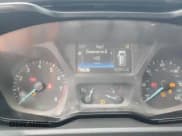 ✅ 2017 Ford Transit XL • VIN: 1FBZX2ZMXHKB12362 • Lot: 68463535. Wystawiony na Copart z przebiegiem 121 511 mil. Bezpłatny archiwum sprzedaży aukcyjnych z USA i szczegółowy raport historii pojazdu na DreamBid. Zdjęcie 9.