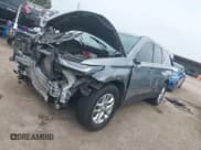 ✅ 2023 Chevrolet Traverse LS • VIN: 1GNERFKW7PJ184445 • Lot: 43142536. Wystawiony na IAAI z przebiegiem 56 715 mil. Bezpłatny archiwum sprzedaży aukcyjnych z USA i szczegółowy raport historii pojazdu na DreamBid. Zdjęcie 2.