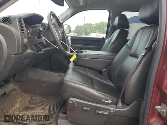 ✅ 2014 Chevrolet Silverado 2500HD LT • VIN: 1GC1KXCGXEF171200 • Лот: 90451825. Опубликован ранее на Copart с пробегом 87 697 миль. Бесплатный доступ к архиву аукционных продаж из США и подробный отчёт об истории автомобиля на DreamBid. Изображение 7.