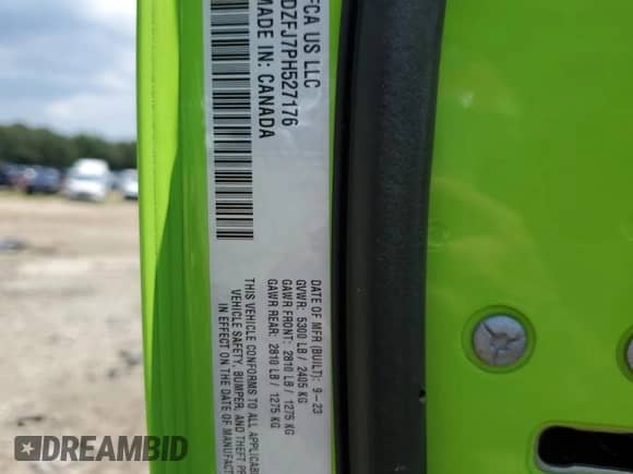 2023 Dodge Challenger R/T Scat Pack z VIN 2C3CDZFJ7PH527176, wystawiony jako Copart lot #62324595 z przebiegiem 11 299 mil mil oraz Szkoda całkowita • Salvage title. Historia ofert i sprzedaży dostępna na DreamBid. Obrazek 12.