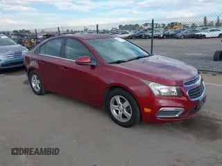2016 Chevrolet Cruze LT с VIN 1G1PE5SB0G7141592, выставлен на аукционе IAAI как лот 43494128 с пробегом 122 258 миль миль и . История ставок и продаж доступна на DreamBid. Изображение 1.