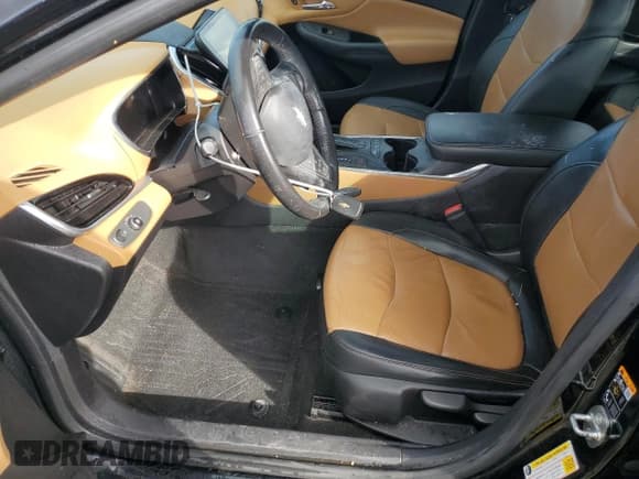 ✅ 2017 Chevrolet Volt Premier • VIN: 1G1RD6S56HU190892 • Lot: 82742613. Wystawiony na Copart z przebiegiem Nie podano. Bezpłatny archiwum sprzedaży aukcyjnych z USA i szczegółowy raport historii pojazdu na DreamBid. Zdjęcie 7.