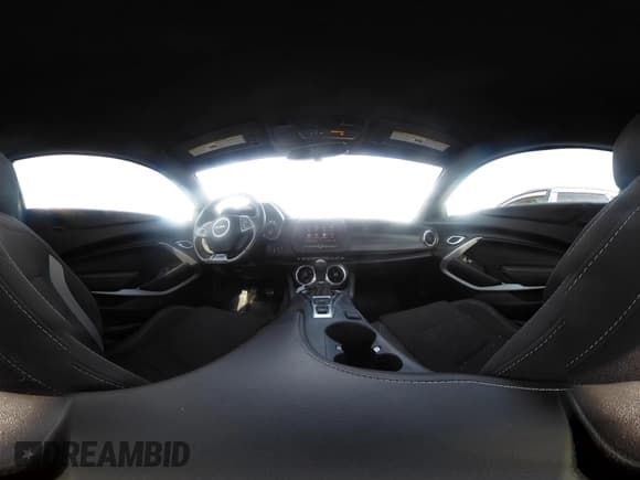 ✅ 2021 Chevrolet Camaro 1LS • VIN: 1G1FA1RXXM0131688 • Lot: 41394288. Wystawiony na IAAI z przebiegiem 56 346 mil. Bezpłatny archiwum sprzedaży aukcyjnych z USA i szczegółowy raport historii pojazdu na DreamBid. Zdjęcie 19.