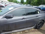 ✅ 2018 Acura TLX w/A-SPEC Pkg • VIN: 19UUB2F6XJA012074 • Lot: 42415187. Wystawiony na IAAI z przebiegiem 77 091 mil. Bezpłatny archiwum sprzedaży aukcyjnych z USA i szczegółowy raport historii pojazdu na DreamBid. Zdjęcie 15.