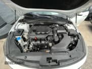 ✅ 2019 Kia Optima S • VIN: 5XXGT4L35KG358523 • Lot: 86542085. Wystawiony na Copart z przebiegiem 114 038 mil. Bezpłatny archiwum sprzedaży aukcyjnych z USA i szczegółowy raport historii pojazdu na DreamBid. Zdjęcie 7.