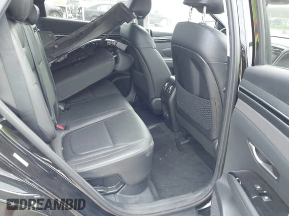 ✅ 2022 Hyundai Tucson Limited • VIN: KM8JECA18NU067178 • Lot: 43398811. Wystawiony na IAAI z przebiegiem 21 199 mil. Bezpłatny archiwum sprzedaży aukcyjnych z USA i szczegółowy raport historii pojazdu na DreamBid. Zdjęcie 8.