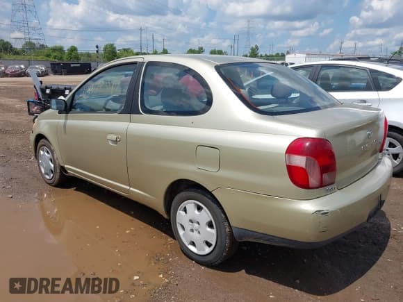 ✅ 2002 Toyota ECHO • VIN: JTDAT123320245936 • Lot: 42904392. Wystawiony na IAAI z przebiegiem 134 751 mil. Bezpłatny archiwum sprzedaży aukcyjnych z USA i szczegółowy raport historii pojazdu na DreamBid. Zdjęcie 6.